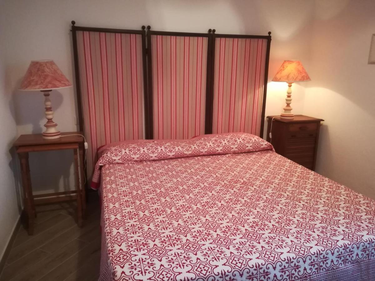 Bed and Breakfast Le 25 Tartarughe Санта-Тереза-Галлура Экстерьер фото