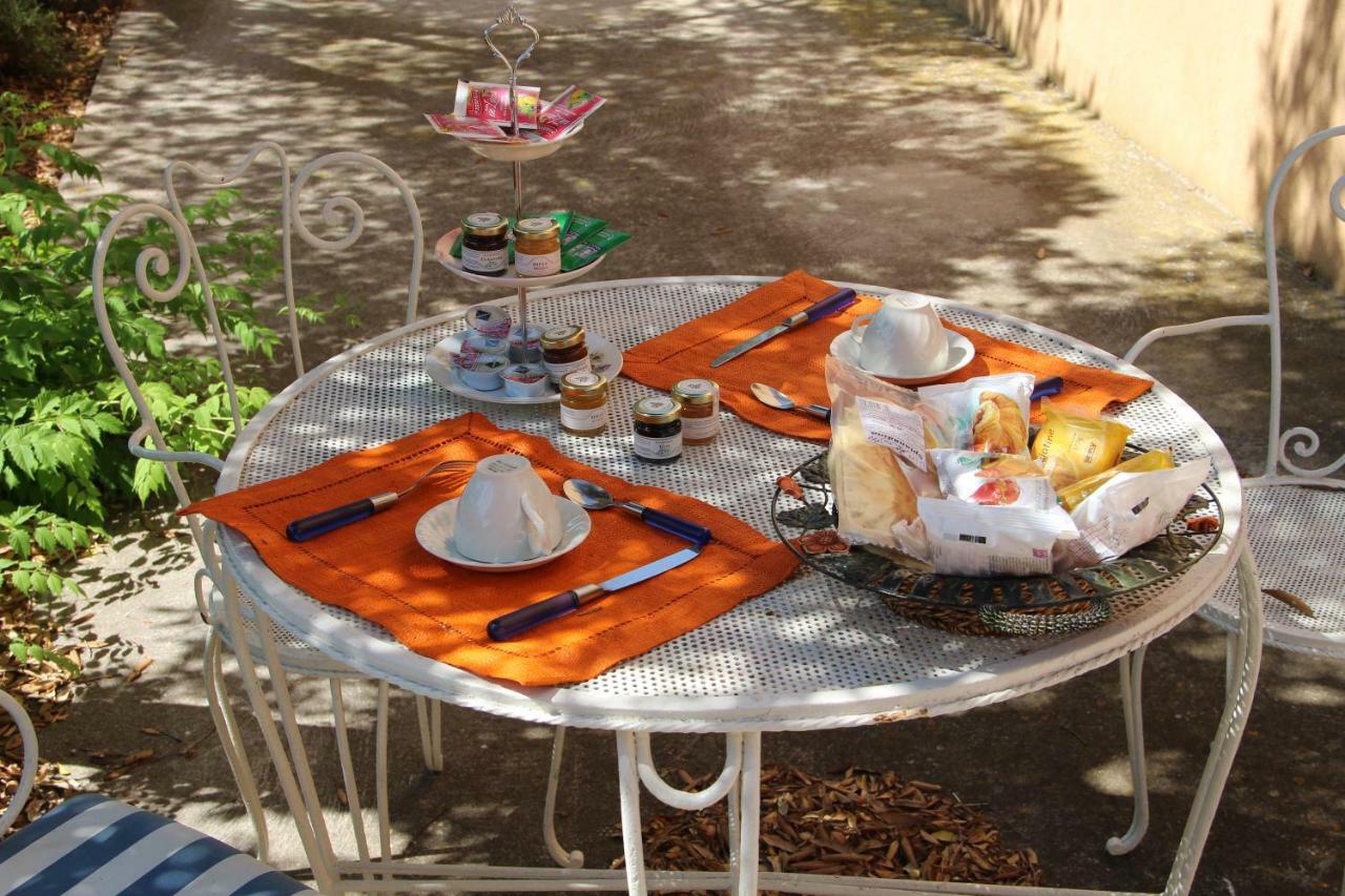Bed and Breakfast Le 25 Tartarughe Санта-Тереза-Галлура Экстерьер фото