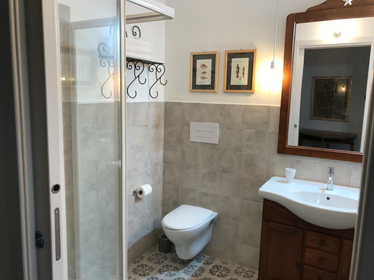 Bed and Breakfast Le 25 Tartarughe Санта-Тереза-Галлура Экстерьер фото